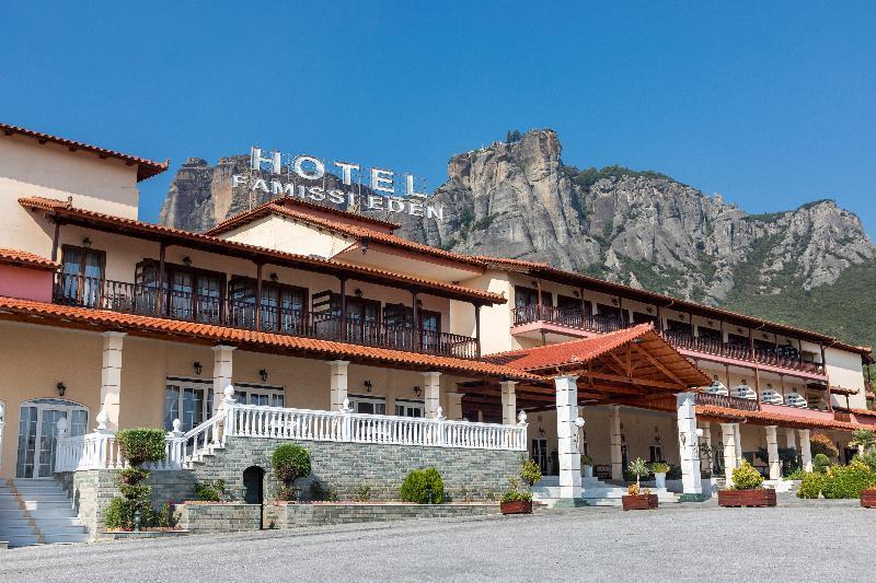 Famissi Eden Hotell Kalampaka Exteriör bild